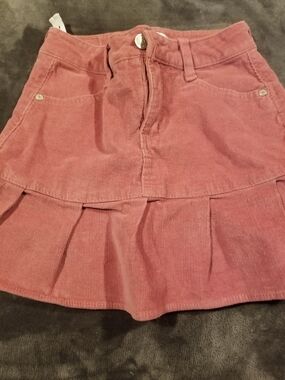 Corduroy Pleated Mini Skirt in Dusty Rose Size 8
